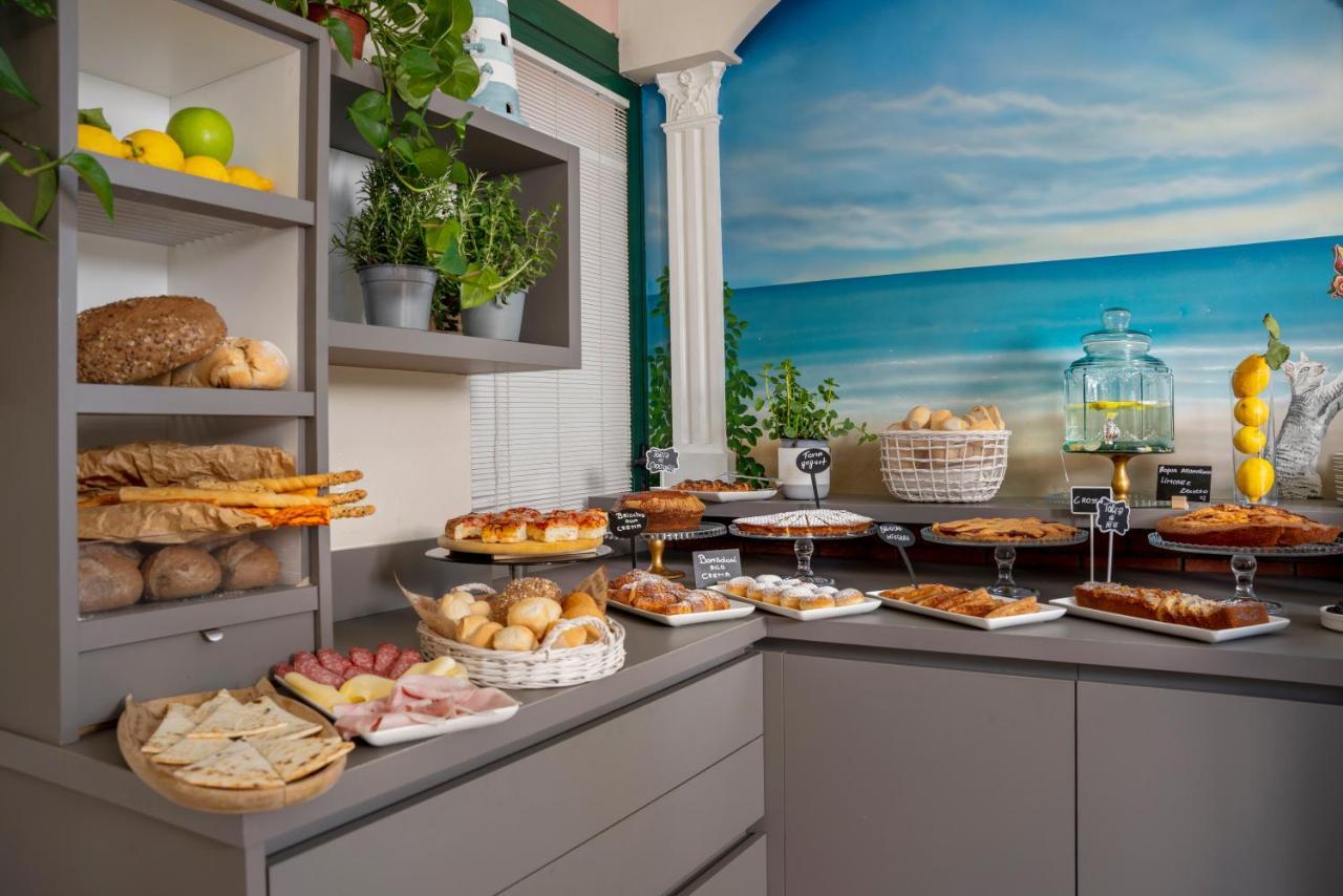 Albergo Ristorante Pozzi Bellaria-Igea Marina Eksteriør bilde