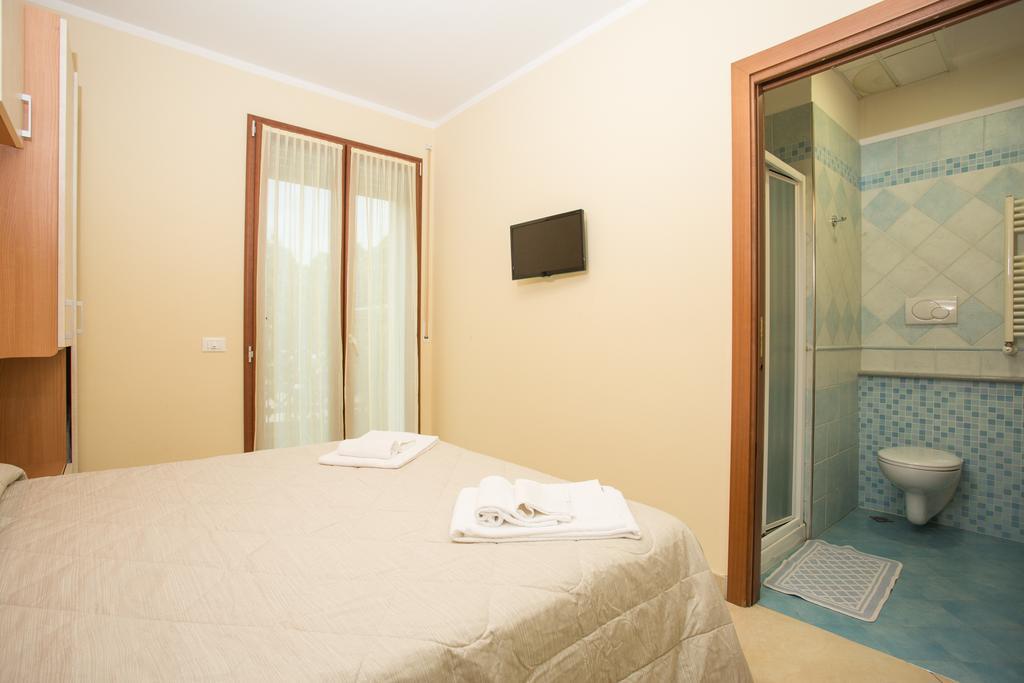 Albergo Ristorante Pozzi Bellaria-Igea Marina Eksteriør bilde