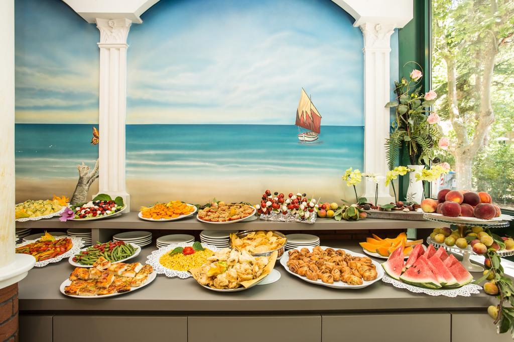 Albergo Ristorante Pozzi Bellaria-Igea Marina Eksteriør bilde